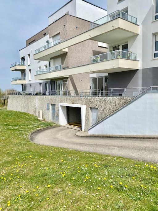 Le Domaine Reserve , Parking Et Ecrin De Verdure アミアン エクステリア 写真